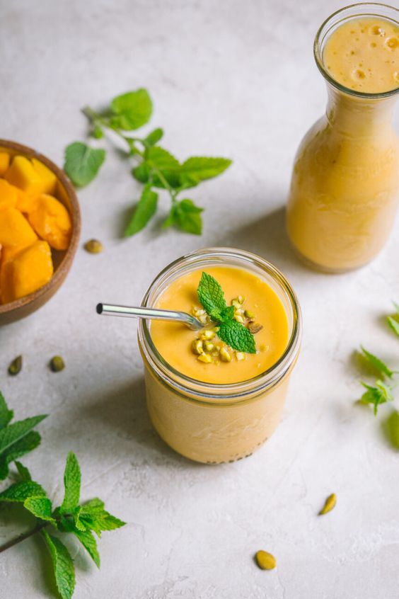 Mango Lassi Smoothie