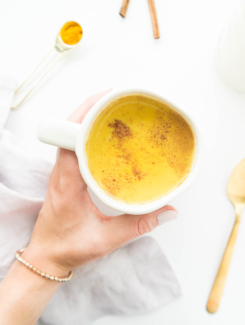 Immune-Boosting Golden Mylk Latte